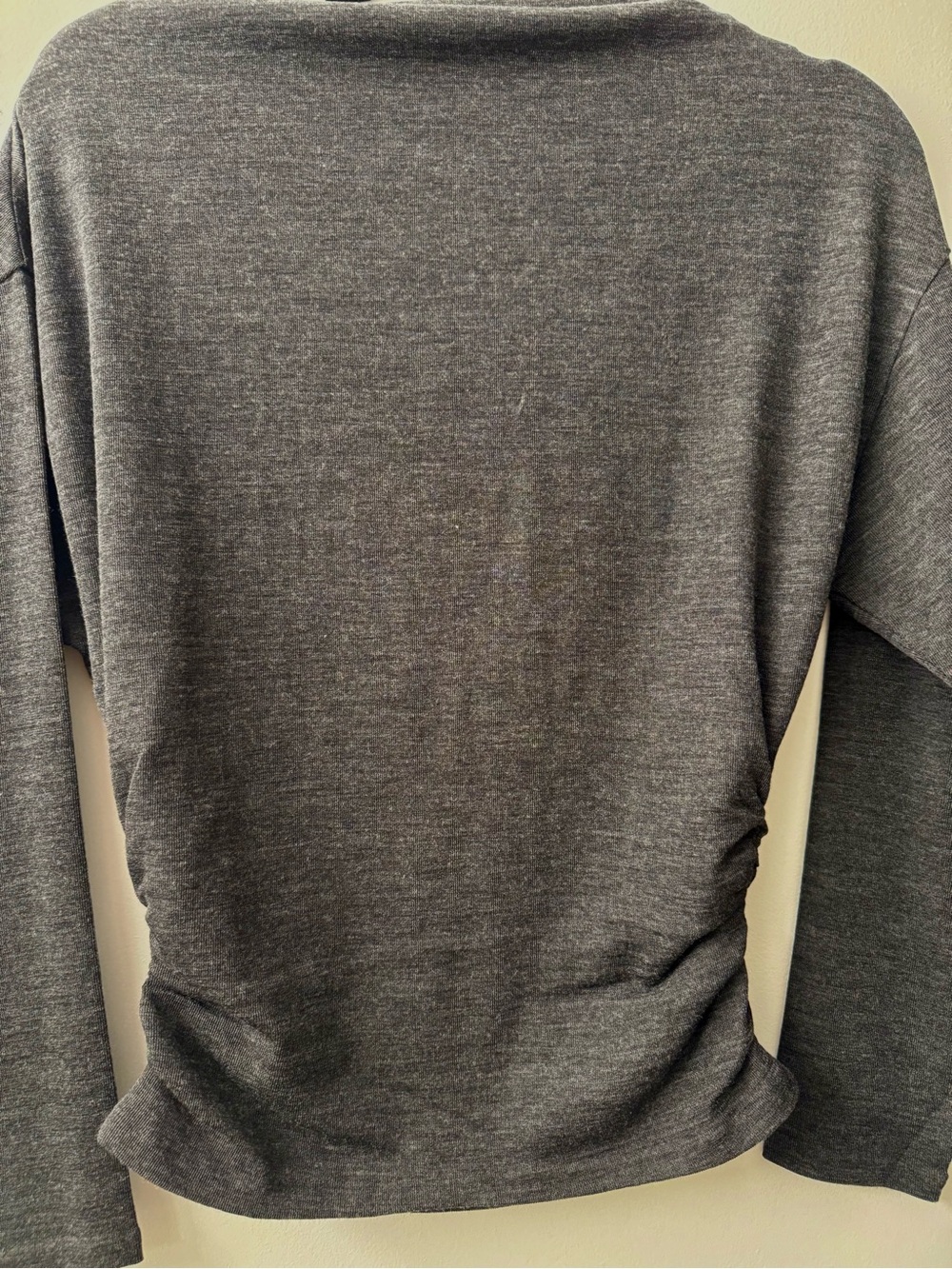 Vince Charcoal Gray Long-Sleeve Knit Top - Picture 6 of 8